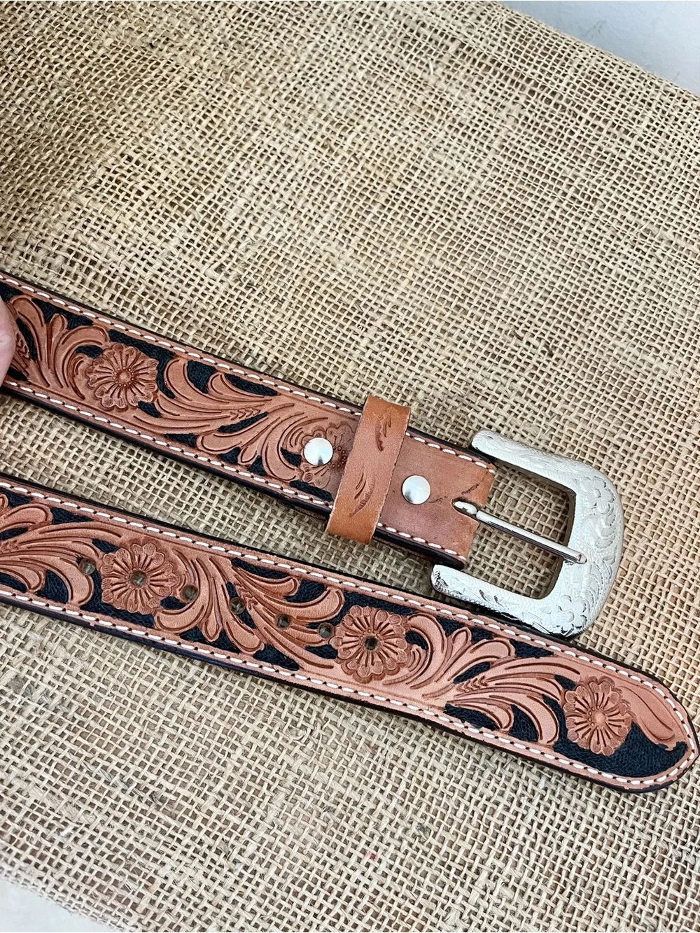 Twisted X Men’s Hand-Tooled Western Leather Belt with Silver Buckle Size 36
